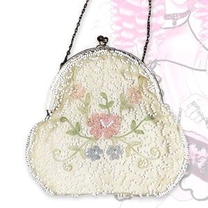 Vintage Belgium Beaded Floral Coin Purse